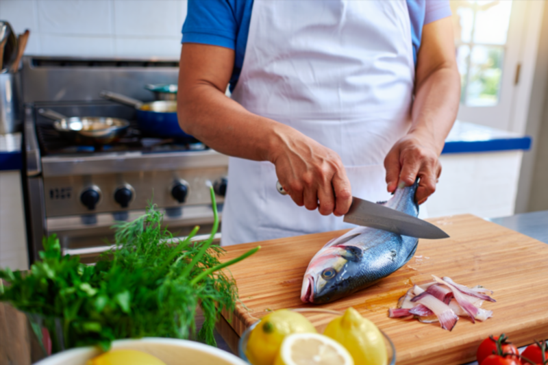 Как оформить романтический ужин в кафе чтобы произвести впечатление