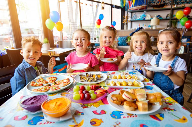 Какие блюда выбирают для детских праздников и сюрпризов